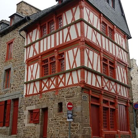 Hostel du lapin blanc Saint-Brieuc Exterior foto